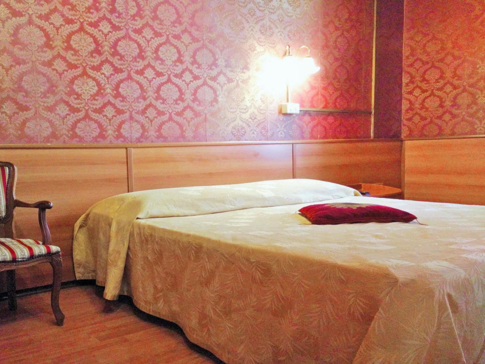 Hotel Cristina Rome Bagian luar foto